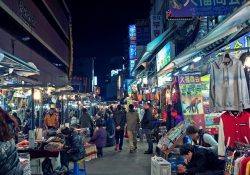 Chợ Dongdaemun – địa điểm tham quan và mua sắm tốt nhất Seoul