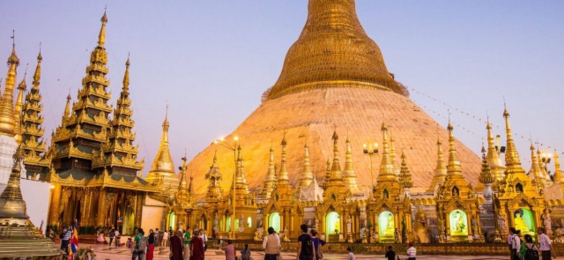 Shwedagon – ngôi chùa dát vàng 2500 tuổi nổi tiếng ở Myanmar