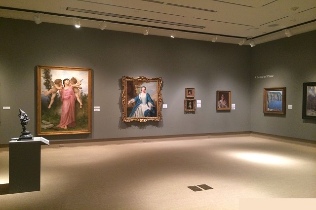 Bảo tàng Mỹ thuật Cornell là nơi trưng bày hàng nghìn những tác phẩm nghệ thuật có từ thời kì cổ đại cho đến hiện đại