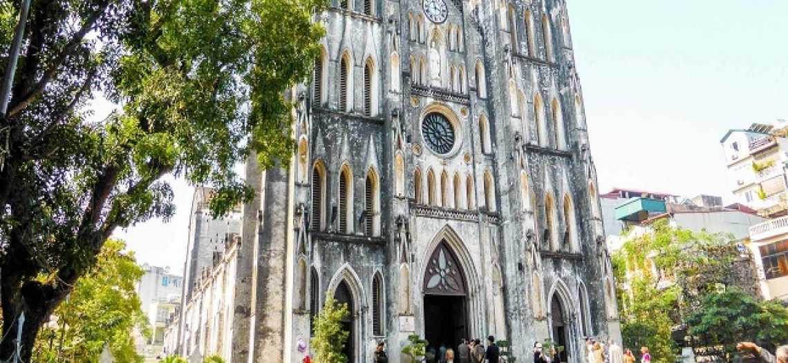 Tham quan những nhà thờ cổ kính ở Hà Nội